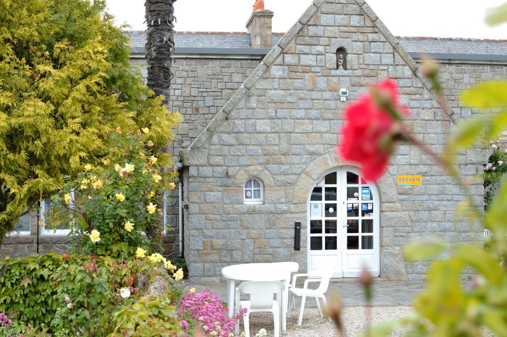 Hotel Ecume de Mer à Trébeurden Extérieur photo